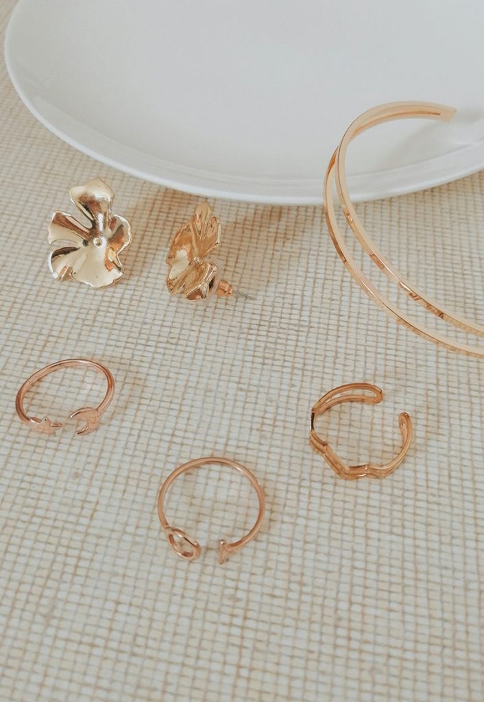 Journal carmen lopez oefneuxjya4 unsplash